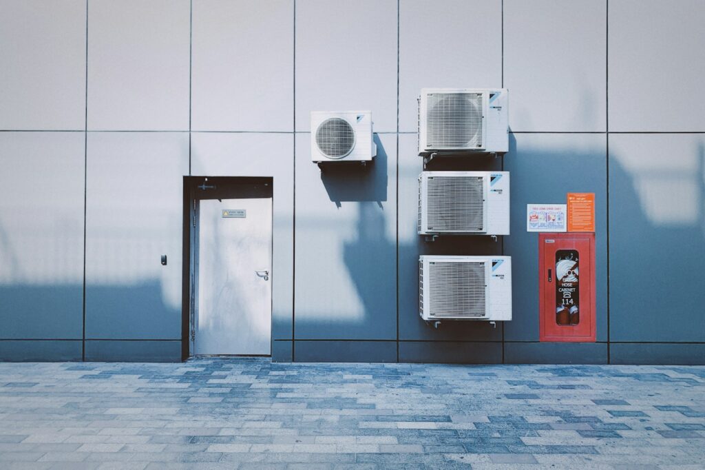 Commercial air conditioning units